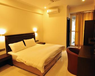 Hotel Citi Inn - Zerakpur - Bedroom
