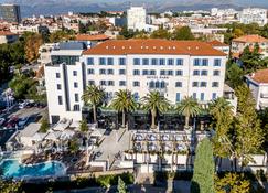Hotel Park - Split - Gebouw