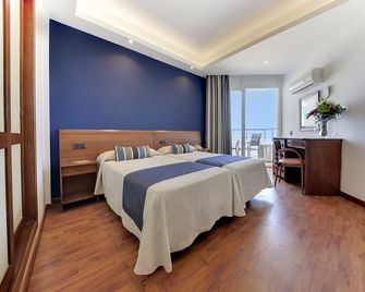 Hotel Puerto Bahía & Spa - El Puerto de Santa María - Bedroom