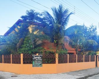 Jundu Beach Hostel - Bertioga - Building