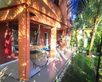 Jundu Beach Hostel - Bertioga - Patio