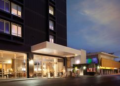 Custom Hotel - Los Angeles - Building