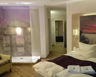 Hotel Weiss - Angermünde - Bedroom