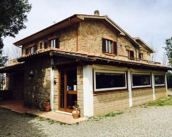B&B Maremma Nel Tufo - Pitigliano - Building