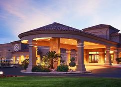 Scottsdale Plaza Resort - Scottsdale - Building
