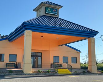 Quality Inn Mason Near Kings Island - Mason - Edificio