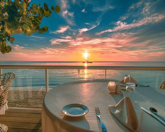 Travellers Beach Resort - Negril - Restaurang