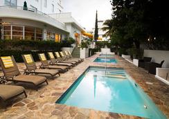 Stiles Hotel By Clevelander Rm 555 R M 1 4 7 6 Miami Beach Stiles Hotel By Clevelander Rm 555