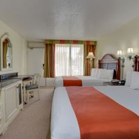 Seralago Hotel & Suites Main Gate East