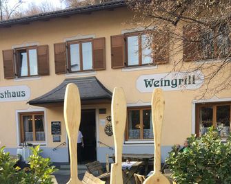 Gasthof Weingrill - Friesach - Gebäude