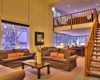 Ajax Ski Club - Mount Buller - Sala de estar