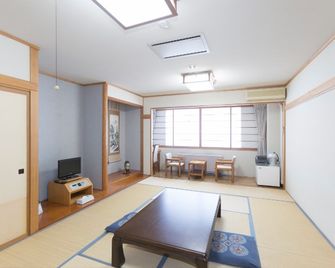 Kiyosato Onsen Hotel Ryokuseisou - Shari - Bedroom