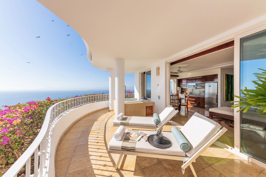 Grand Miramar All Luxury Suites & Residences - פוארטו ויארטה - מרפסת