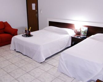 Schalom Hotel - Imperatriz - Schlafzimmer