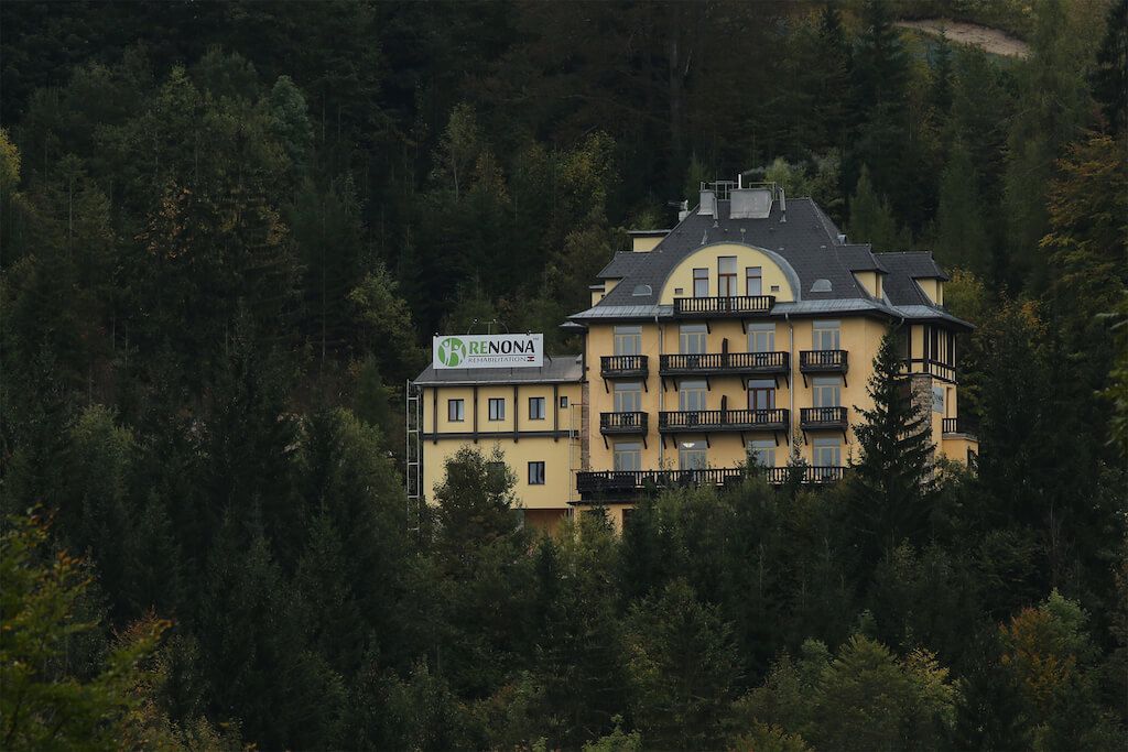 Kurhotel Renona Rehabilitation - Semmering - Gebouw