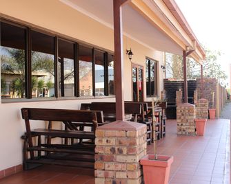 Travel Lodge - Middelburg - Outdoor view