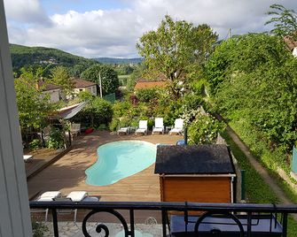 Hôtel du Puy d'Alon - Souillac - Outdoor view