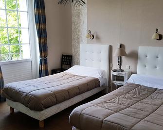 Hôtel du Puy d'Alon - Souillac - Bedroom