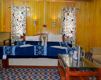 Pine View Resort - Gulmarg - Gulmarg - Schlafzimmer