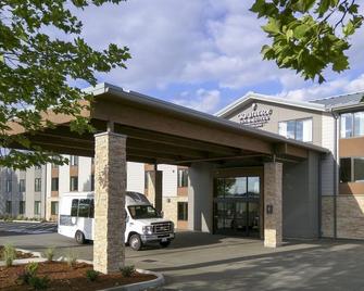 Country Inn & Suites Seattle-Tacoma Airport - SeaTac - Bygning