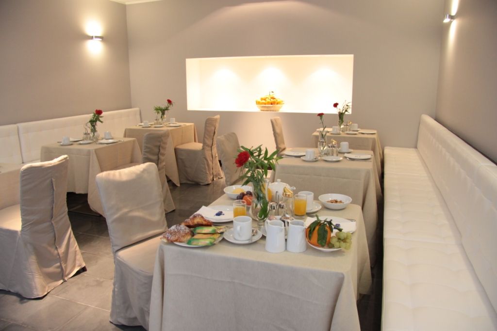 Hotel Palazzo Sitano 99 216 Palermo Hotel Deals - 