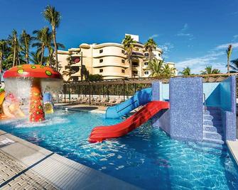 Riu Vallarta Hotel - Nuevo Vallarta - Pool