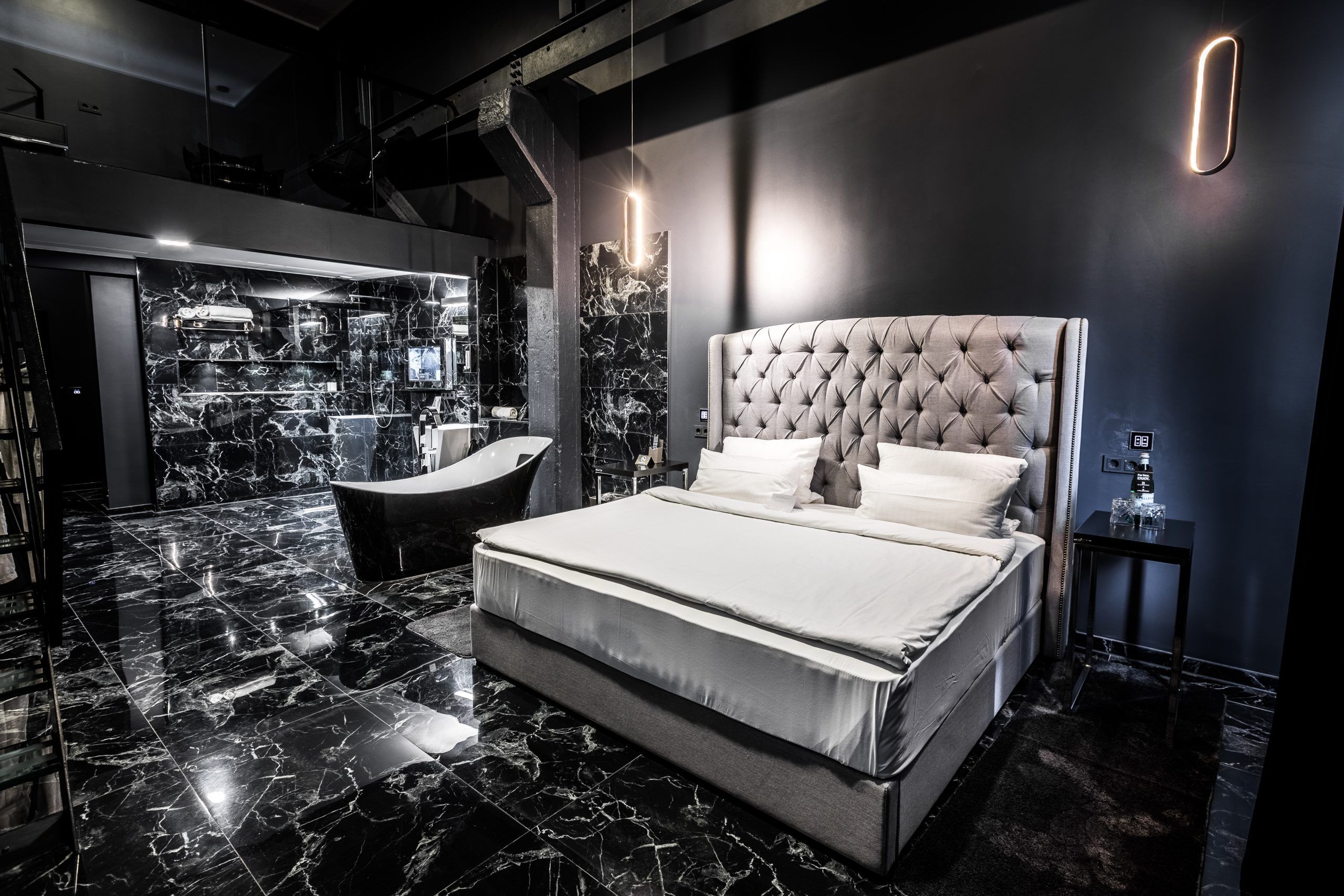 Black Hotels Köln - קלן - חדר שינה