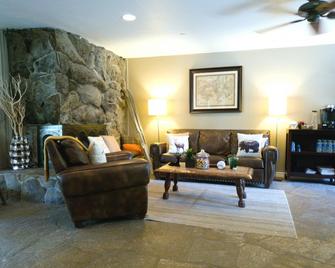 The Deerfield Lodge at Heavenly - South Lake Tahoe - Living room