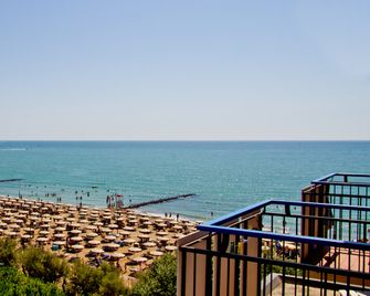 Oliver - Caorle - Bad
