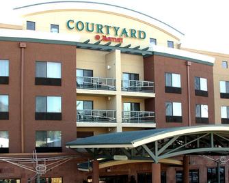 Courtyard by Marriott Los Angeles Burbank/Airport - Μπέρμπανκ - Κτίριο