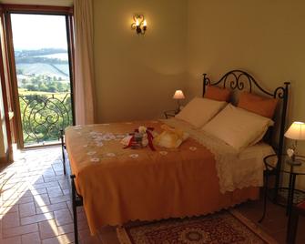 La terrazza fio Rita - Perugia - Bedroom