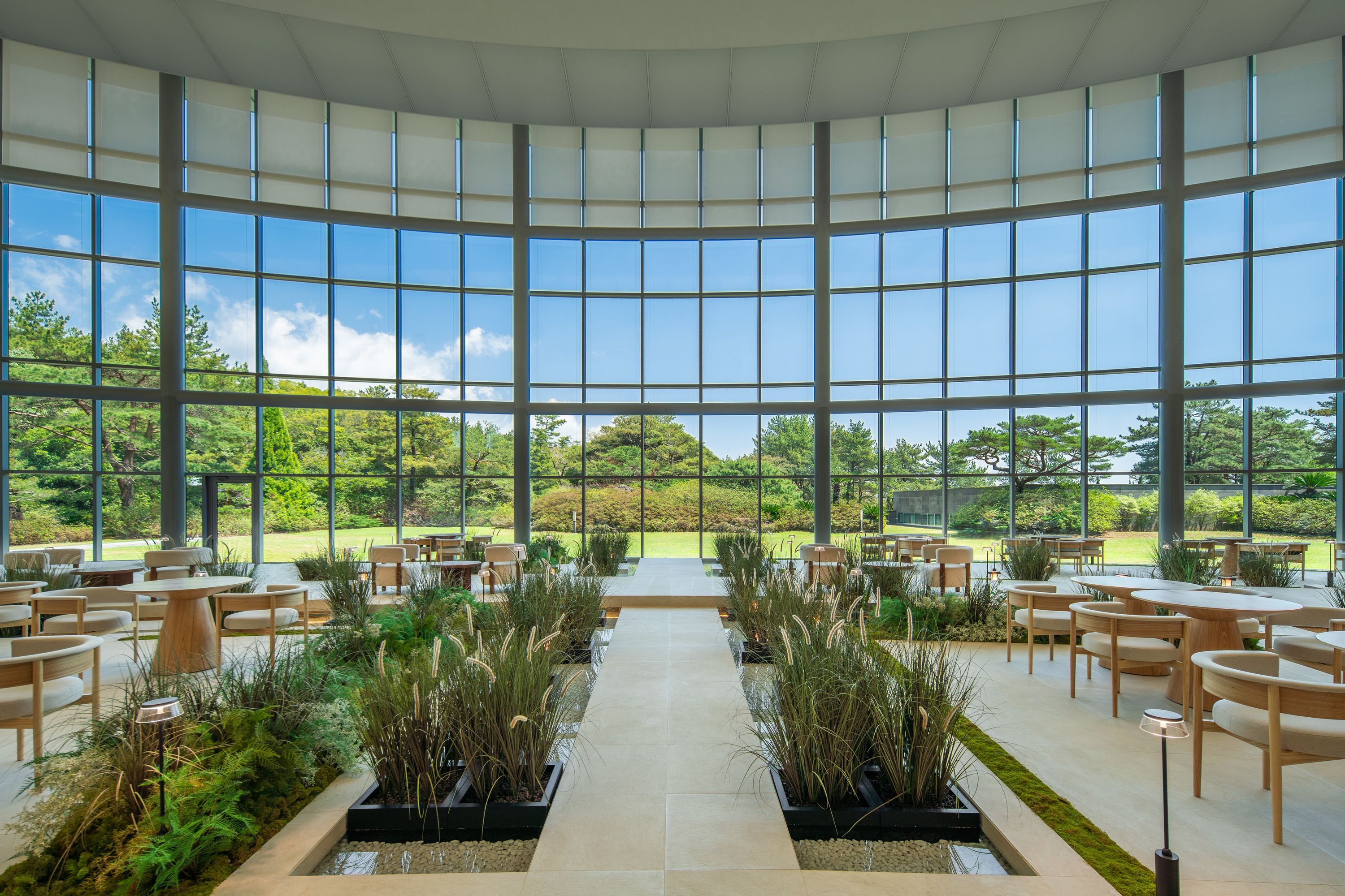 WE Hotel Jeju - סאוגוויפו - טרקלין