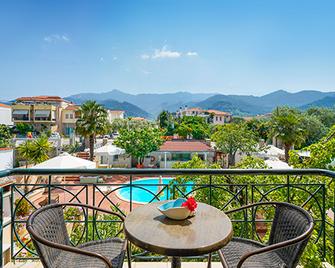 Vera Lilli - Thasos Town - Balcón