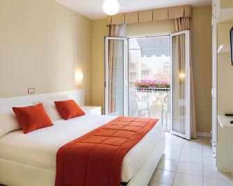 Hotel Athena - Lignano Sabbiadoro - Habitación