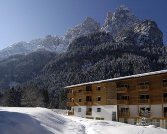 Bad Ratzes - Seis am Schlern - Edificio