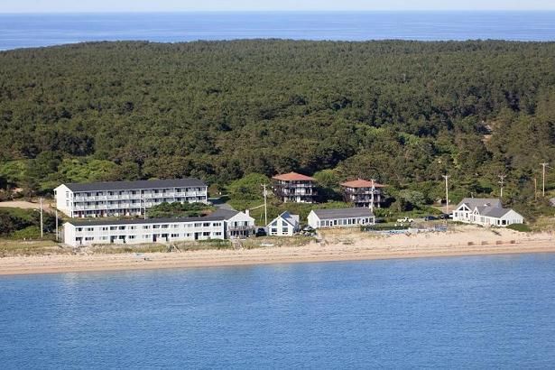 Horizons Beach Resort - North Truro - Buiten zicht