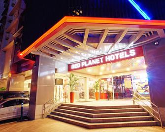 Red Planet Manila Makati - Makati - Toà nhà