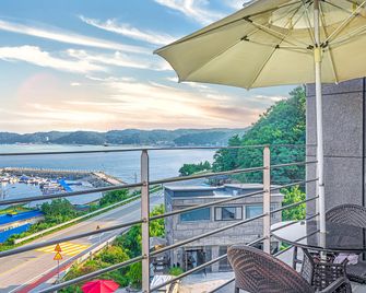 좋은하루 펜션 - 울진 - 발코니