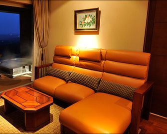 Akakura Kanko Hotel - Myoko - Sala de estar