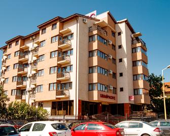 Lira Pacific Aparthotel - Constanţa - Building