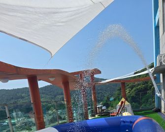 Labelle Hotel Tongyeong - Tongyeong - Servicio de la propiedad