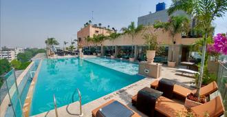 The Nagpur Ashok 酒店 - 那格浦爾 - 那格浦爾 - 游泳池