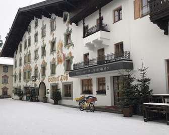 Hotel Wirtshaus Post - St. Johann in Tirol - Budova