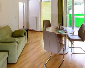 Wak Ferien Am Kurpark Gmbh - Bad Gleichenberg - Wohnzimmer