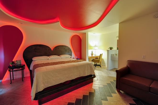 Romantic Inn Suites 70 8 3 Dallas Hotel Deals Reviews