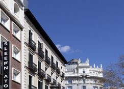 Sleep'n Atocha - Madrid - Building
