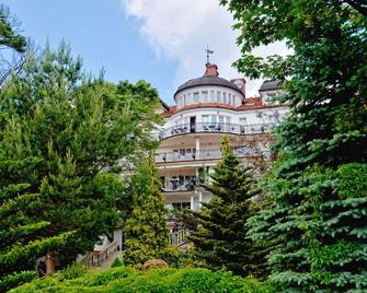 Hotel Solar Palace Spa & Wellness - Mrągowo - Building