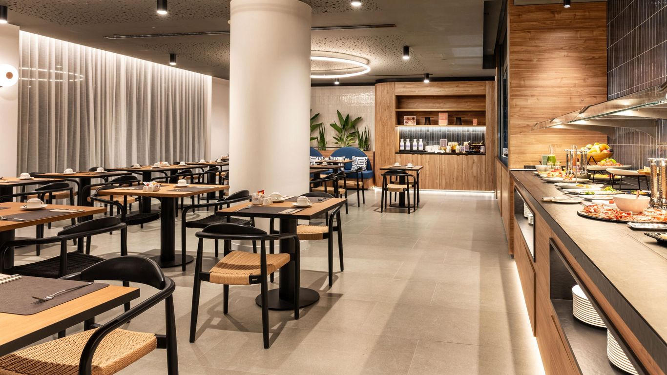 Barceló Santa Cruz Contemporáneo