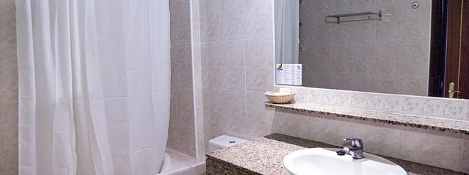 Aparthotel Playasol Jabeque Soul - Ibiza - Bagno