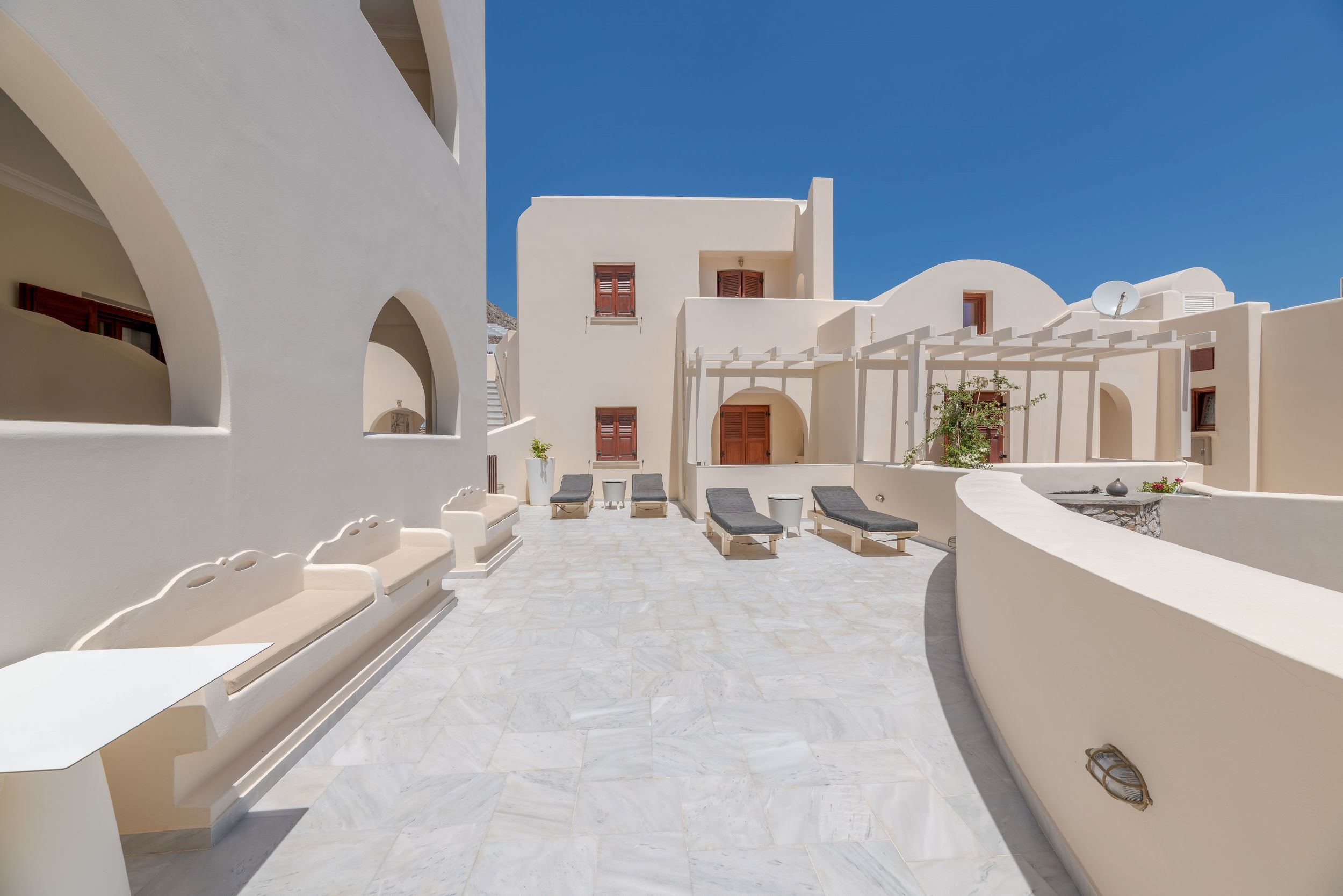 Epavlis Hotel & Spa - Kamari - Gebäude